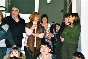 Foto-cronaca della intitolazione di un'aula alla docente Adele Longobardi