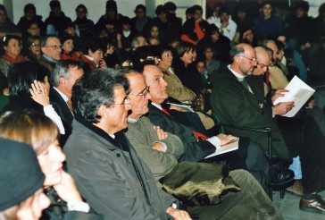 Foto-cronaca della intitolazione di un'aula alla docente Adele Longobardi