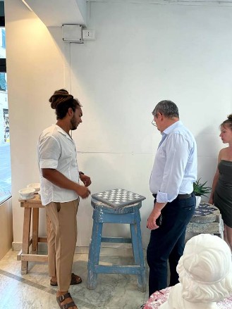 Fotografia di un momento dell'incontro col senatore Endrizzi