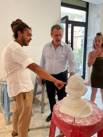 Fotografia di un momento dell'incontro col senatore Endrizzi